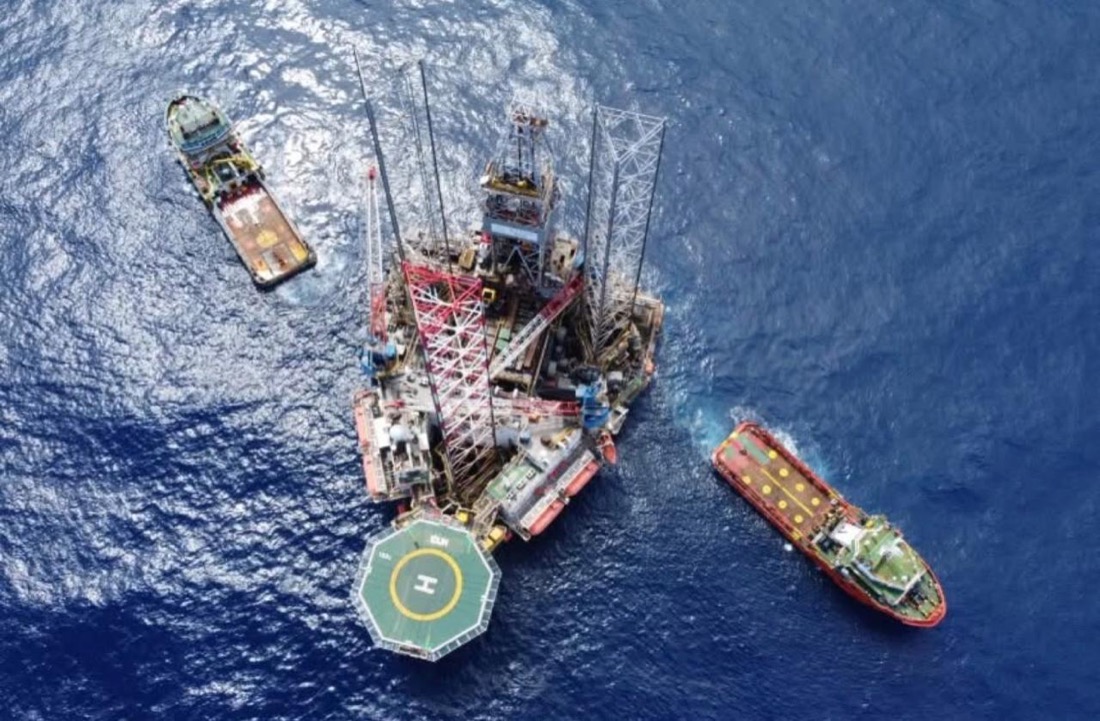 Aerial view of an offshore platform with scaffolding system installed