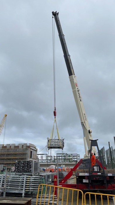 Multidirectional scaffolding components ready for installation